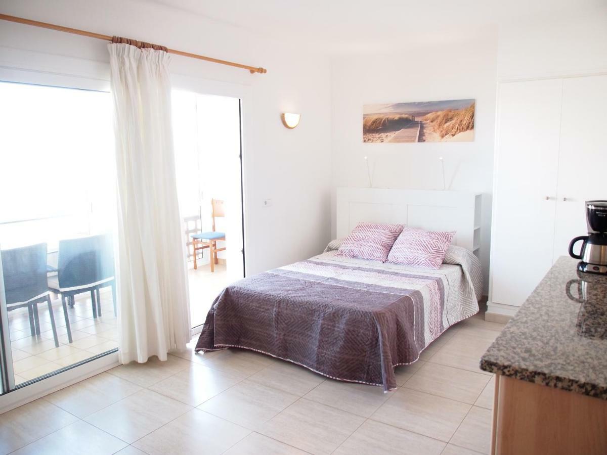 Miramar 32C Roses Exterior foto